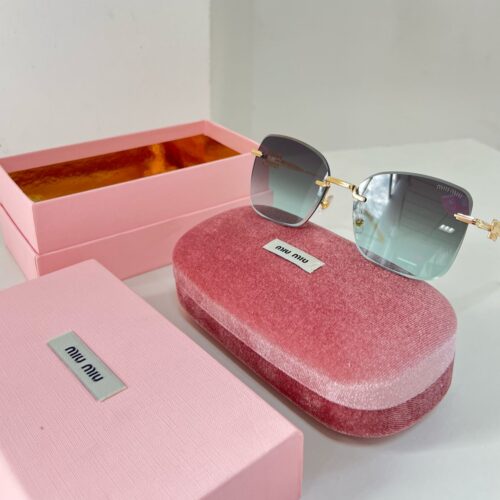 Gafas MIU MIU